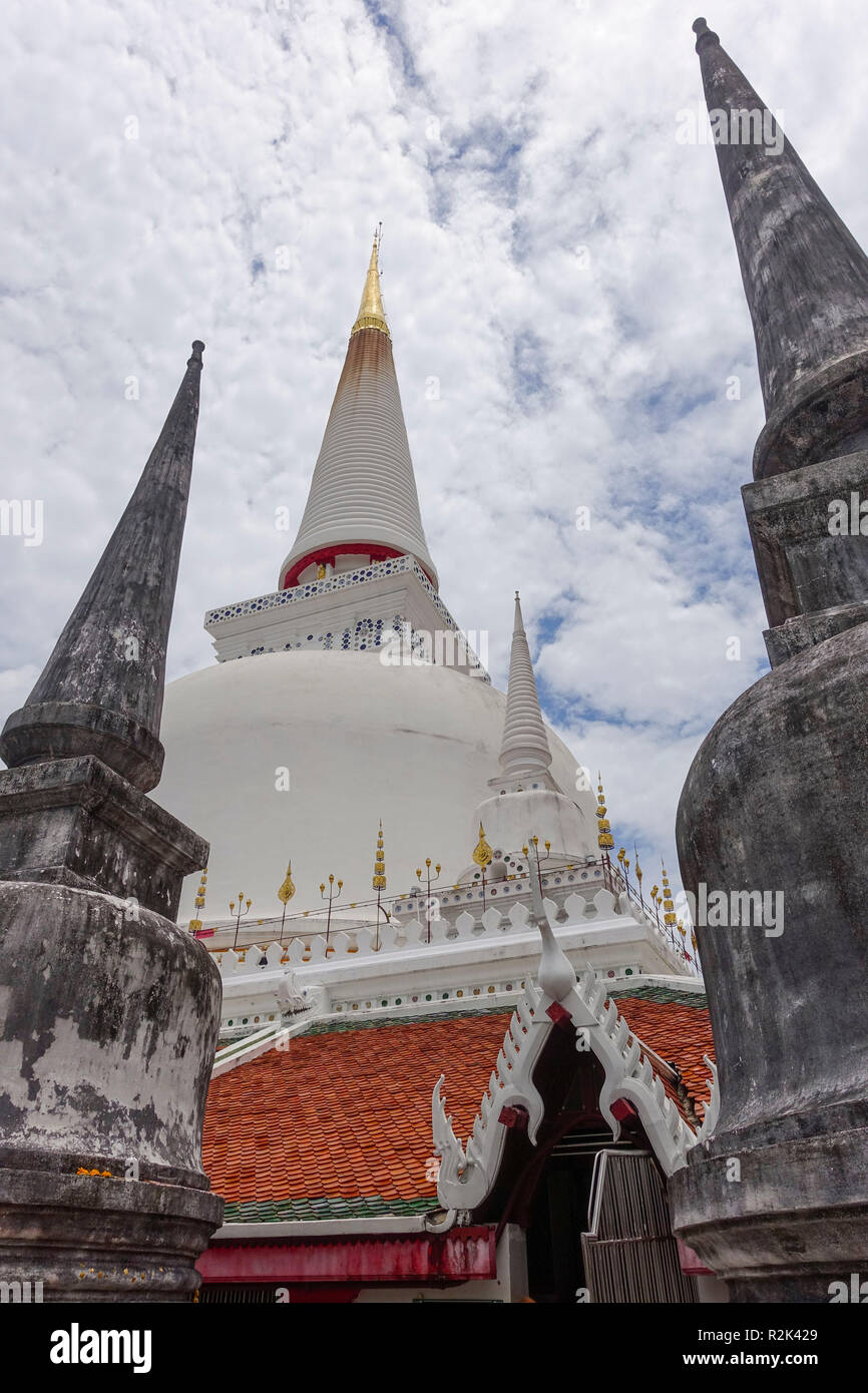Il Wat Phra Mahathat, Thailandia Foto Stock