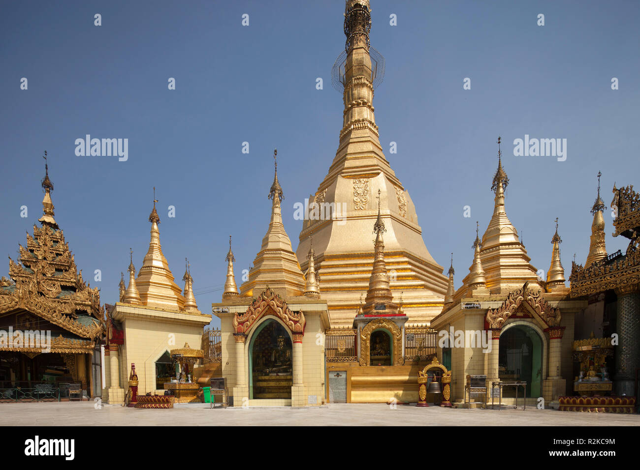 Sule Pagoda, Yangon, Myanmar, Asia Foto Stock