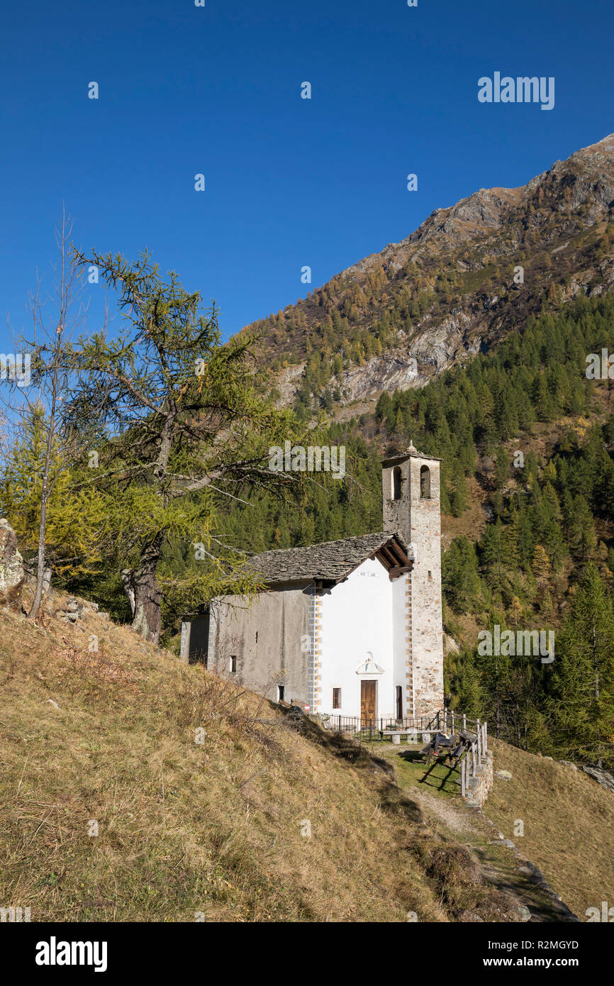 Chiesa di San Grato nella Valle Vogna, Peccia, provincia di Vercelli, Piemonte, Italia Foto Stock