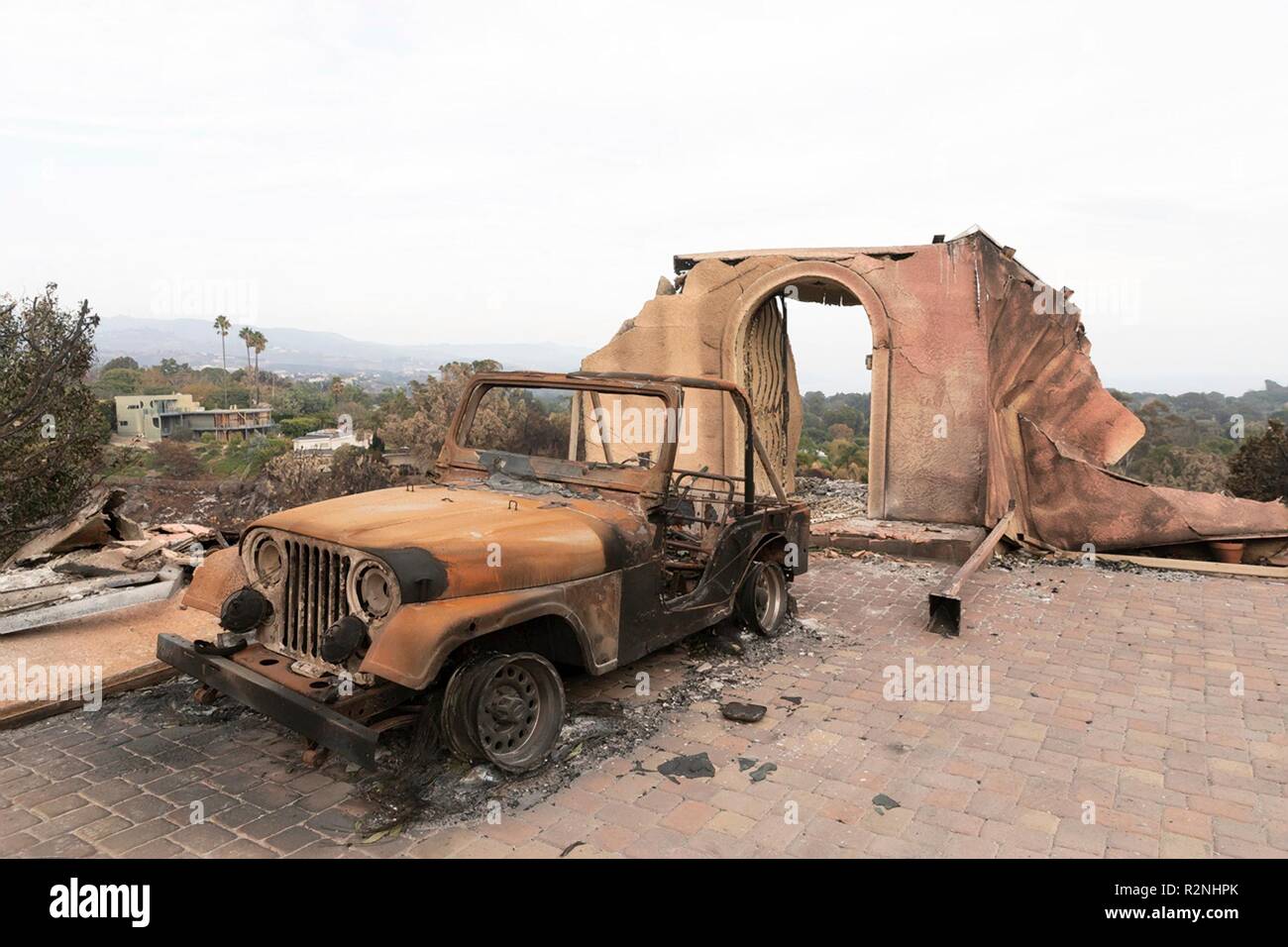 I danni causati dagli incendi di abitazioni e veicoli distrutti nel Woolsey Fire Novembre 17, 2018 in Malibu, California. Foto Stock