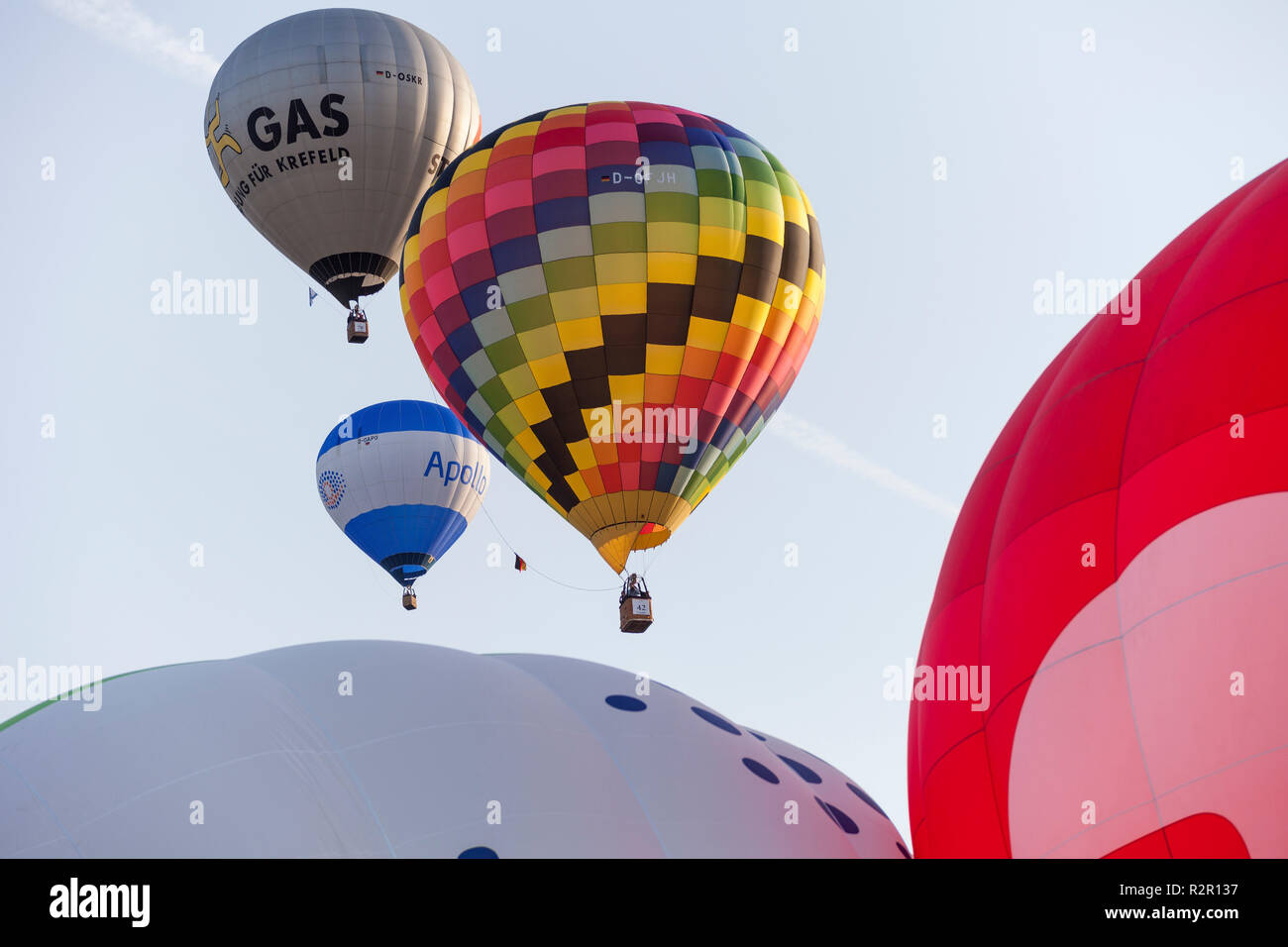 Hot Air Balloon Festival Warstein (che è il più grande in Europa), Warsteiner Internationale Montgolfiade, Warstein, Sauerland, Germania, Foto Stock