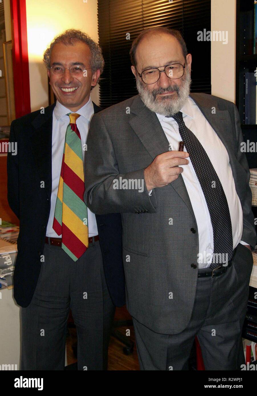 GAD LERNER & Umberto Eco giornalista e scrittore 19 aprile 2005 CTS61756 Allstar/Cinetext/ Foto Stock