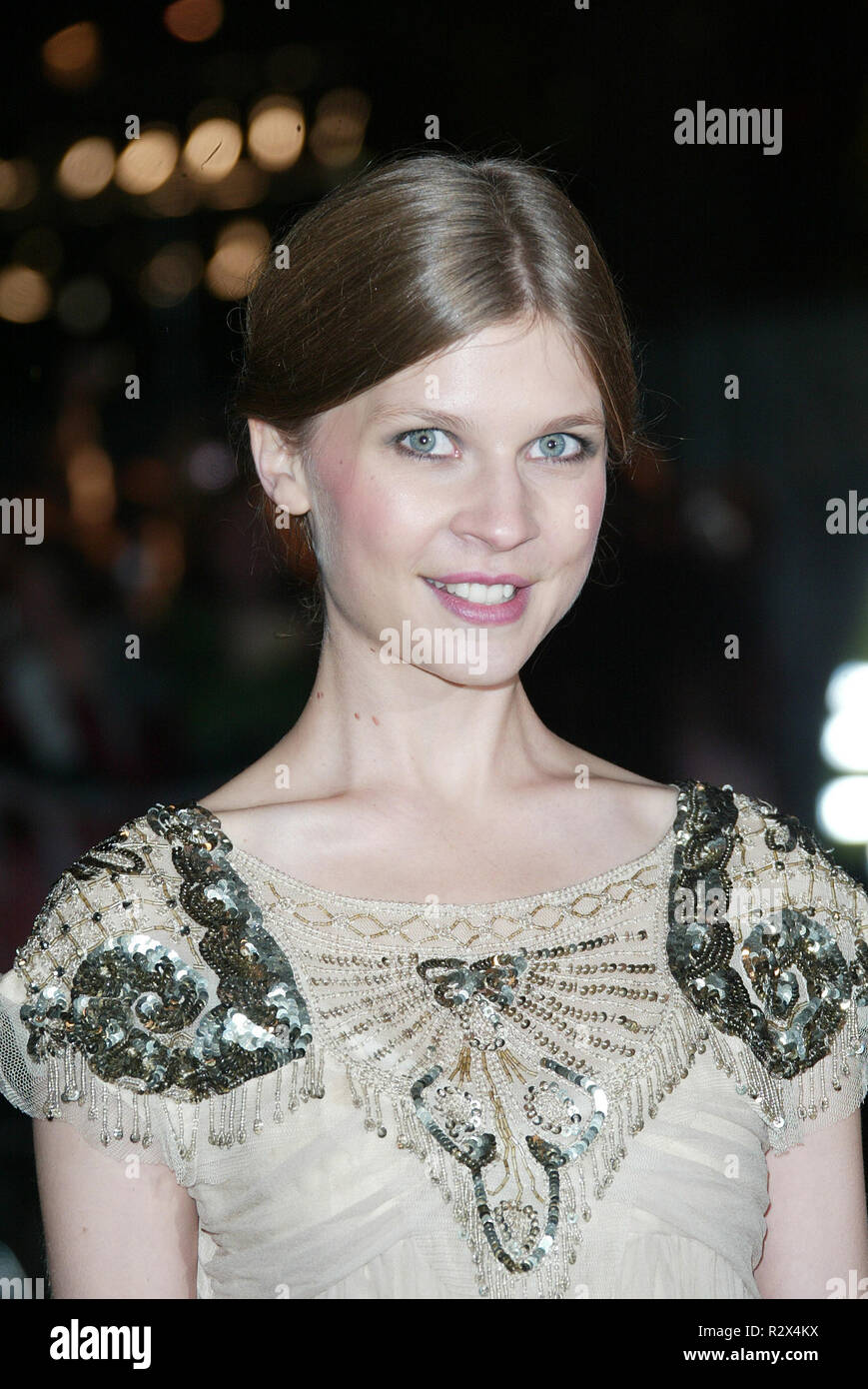 Taglio di capelli Clemence Poesy