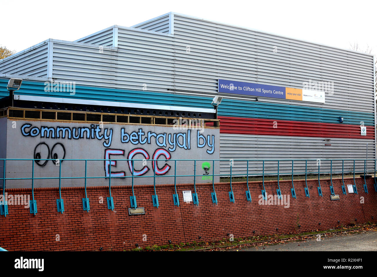 Clifton Hill Centro Sportivo in Exeter che è stata chiusa da Exeter City Council nonostante objactions dai locali Foto Stock