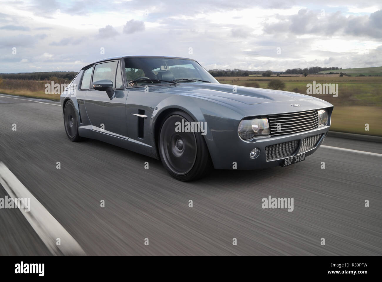 Segrave Jensen Interceptor modificato e modernizzato classic British muscle car con una Viper motore V10 Foto Stock