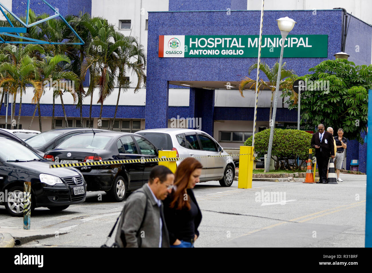 Osasco, Brasile. Xxi Nov, 2018. Stato di São Paulo apre 1406 posti vacanti dopo la partenza di medici cubani dalla di più medici solo programma di Osasco, nella regione metropolitana della capitale, 73 dei 151 professionisti della sanità pubblica sono cubani, creando così un divario di quasi il 50%. Nella foto, la facciata dell'ospedale municipale Antonio Giglio, l'ospedale principale della citta'. Credito: Aloisio Mauricio/FotoArena/Alamy Live News Foto Stock