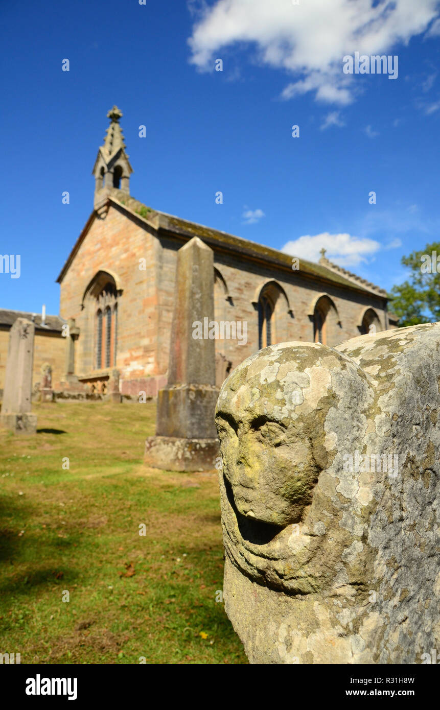 Chiesa Dunino in estate in East Neuk di Fife, Scozia. Foto Stock