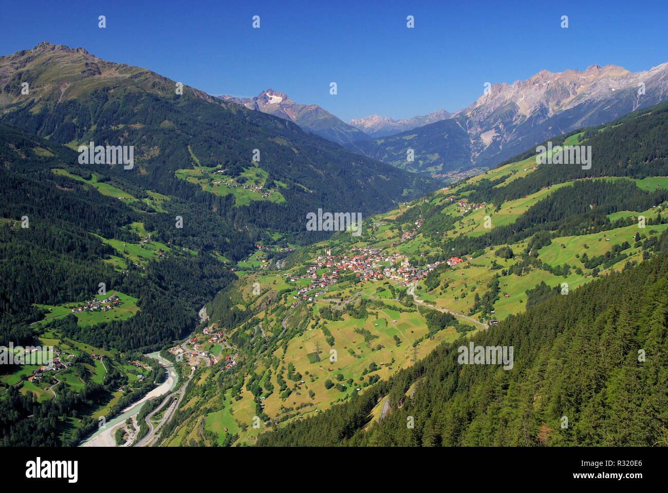 Flusso - Villaggio di fliess 02 Foto Stock