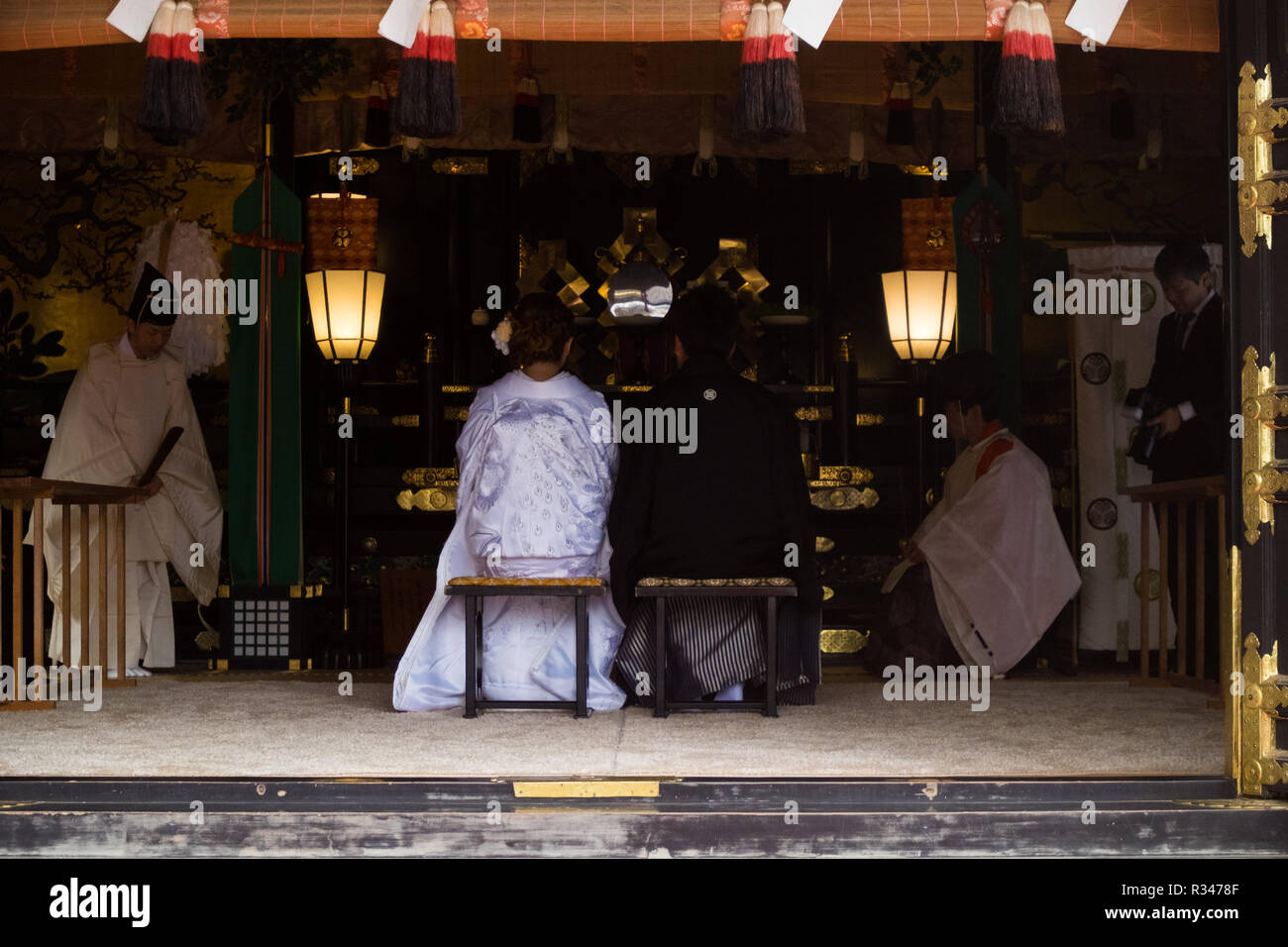 Un giapponese di cerimonia nuziale a Toshogu in Nikko, Giappone. Foto Stock