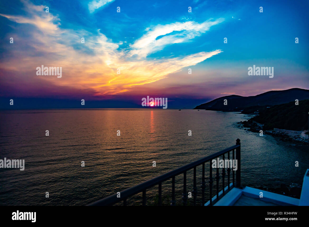 Tramonto Sulla Costa Di Quercianella Livorno Italia Foto