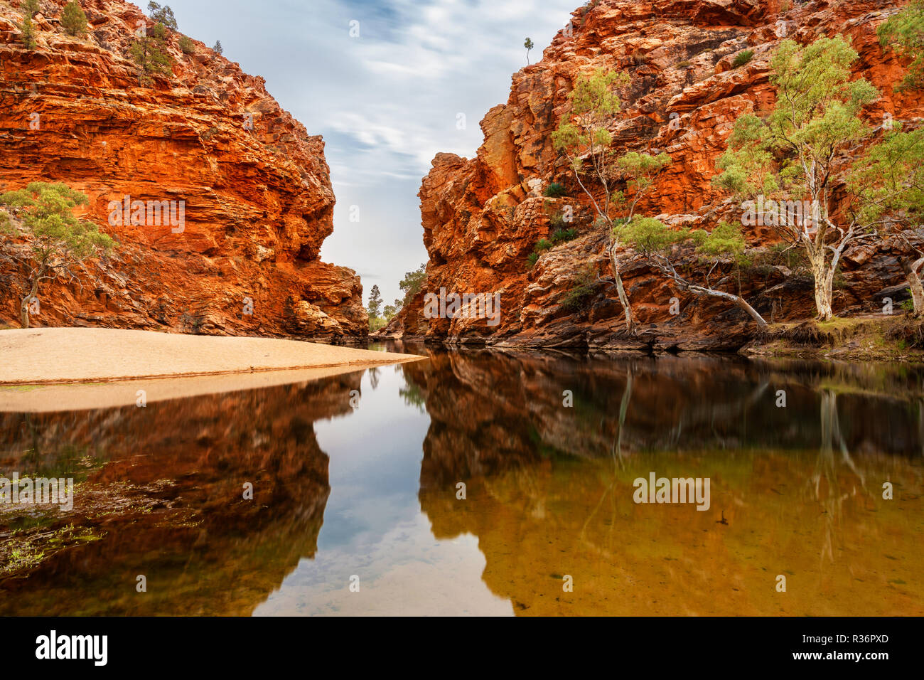 Famoso Ellery Creek Big Hole in MacDonnell Ranges. Foto Stock