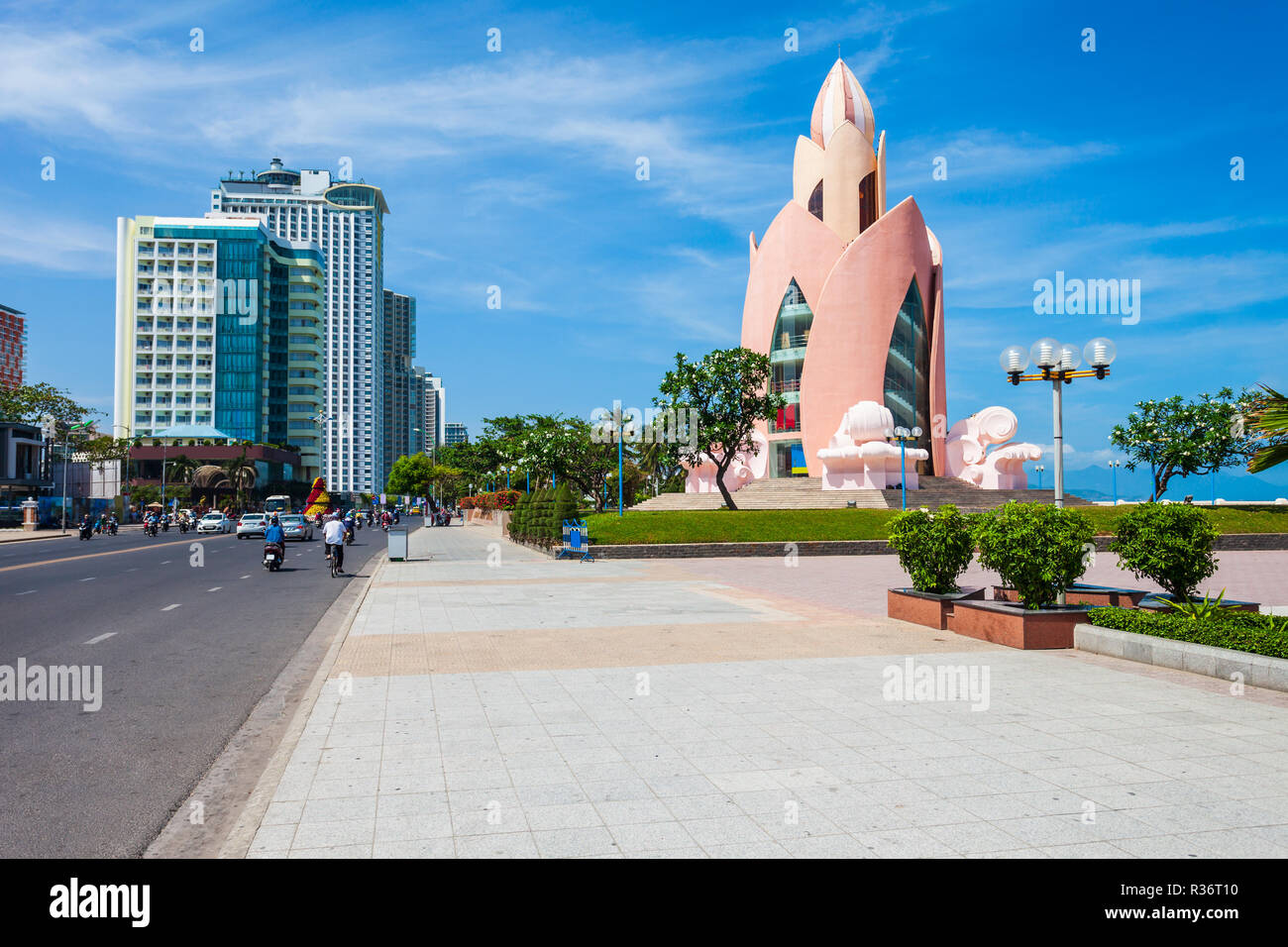 Nha Trang centro città Urban Skyline vista in Vietnam del sud Foto Stock