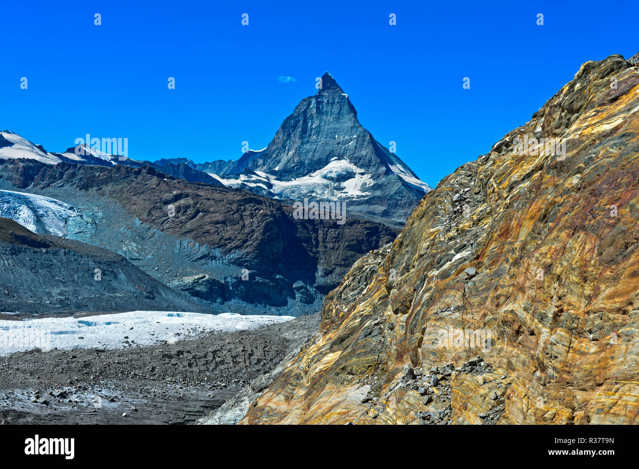Il Cervino, vista dal Gornergletscher, Zermatt, Vallese, Svizzera Foto Stock