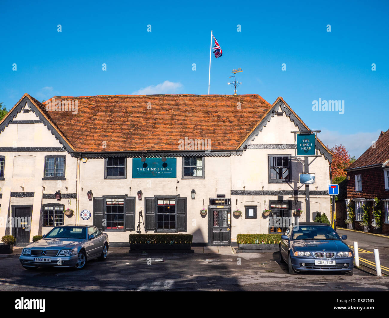 La testa di cerve Gastro Pub, Bray, Maidenhead, Berkshire, Inghilterra, Regno Unito, GB. Foto Stock