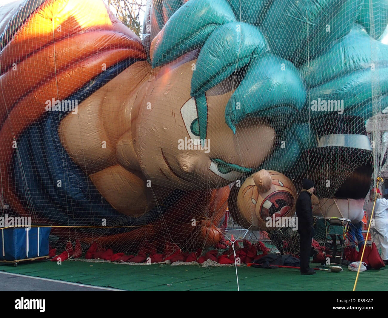 Novembre 22, 2018 - New York New York, Stati Uniti - Macy's Thanksgiving Day Parade 2018. La parata è stata la più fredda sul record. (Credito Immagine: © Bruce Cotler/Globe foto via ZUMA filo) Foto Stock