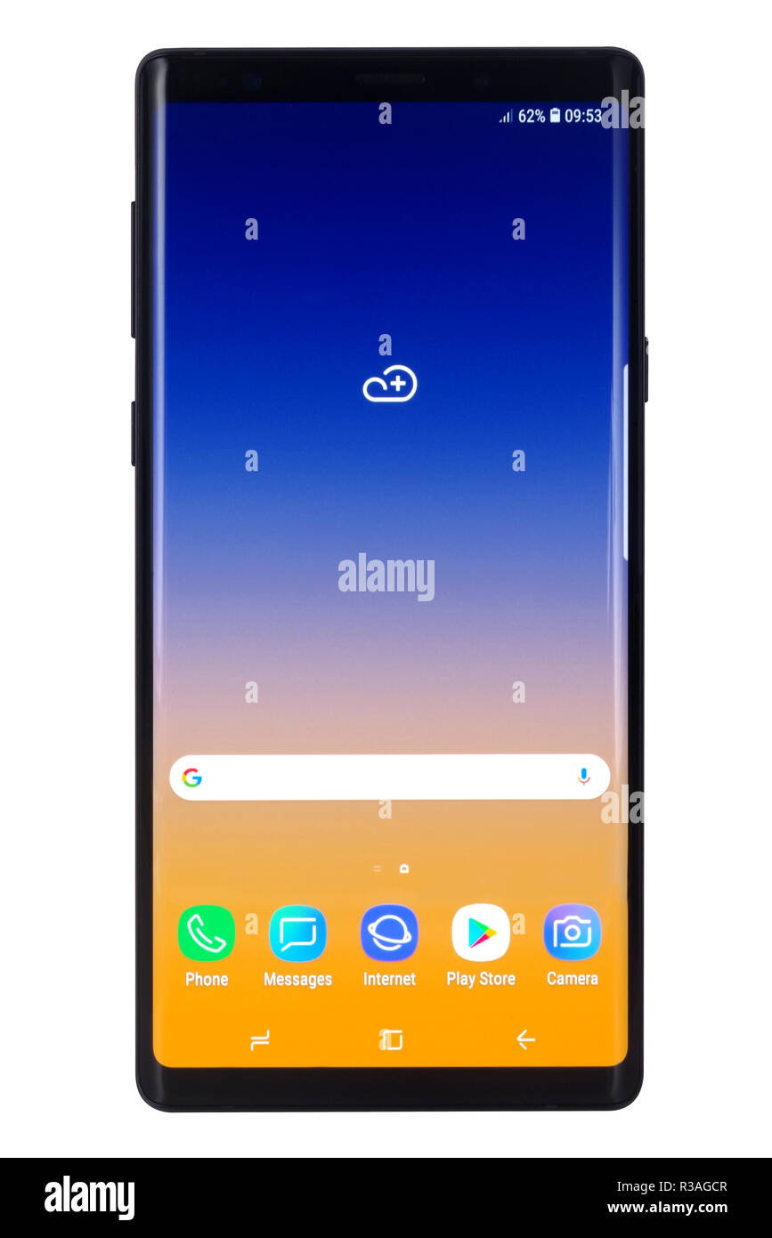 Koszalin, Polonia - 29 Ottobre 2018: Samsung Nota 9 sono la nuova generazione smartphone da Samsung. La Samsung nota 9 è smart phone con multi touch scr Foto Stock
