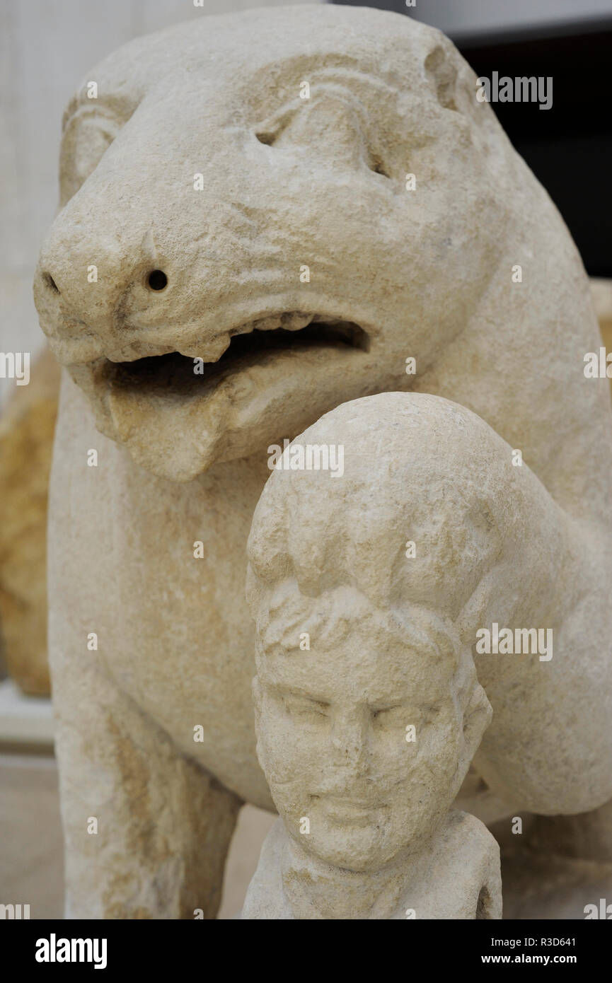 Orso di Porcuna. Dettaglio. I secolo A.C. Fine della cultura iberica. Calcare. Trovato in strada del sepolcro (Porcuna, provincia di Jaén, Andalusia). Museo Archeologico Nazionale. Madrid. Spagna. Foto Stock