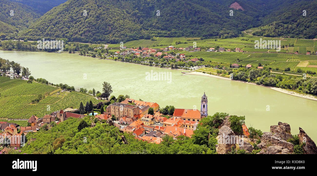 DÃ¼rnstein sul Danubio come un panorama Foto Stock