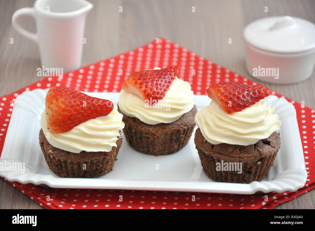 Fragola tortini di cioccolato Foto Stock