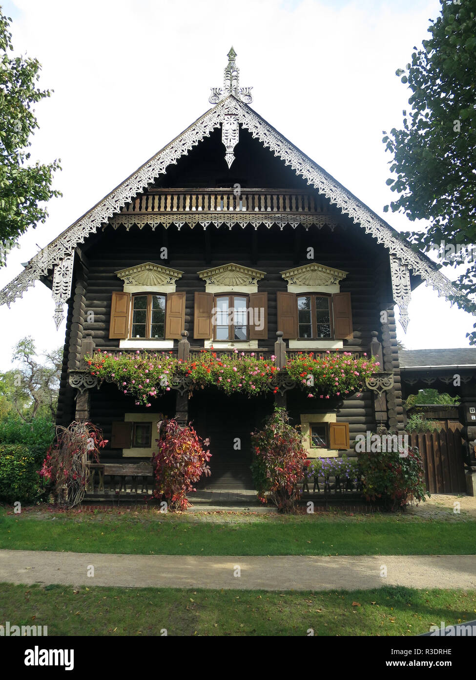 Russo tipiche case in legno Foto Stock