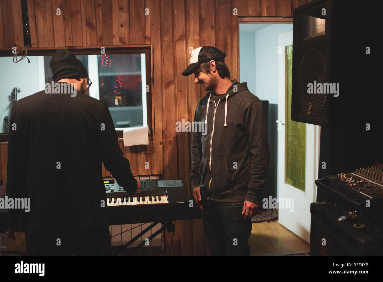 Szamotuly,Polonia. Il 26 settembre 2018. Tenzing Norgay Band - Metropolitana reale. Membri: Lukasz Kwasny, Jan Suwalski, Piotr Ruciak, Patryk Krasniewski, Jaroslaw Bogacki Robak. Foto Stock