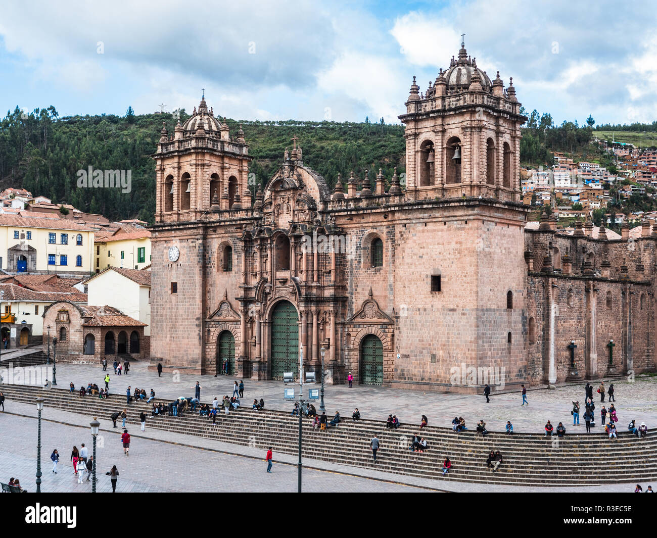 Cusco, Perù - Gennaio 2, 2017. Visualizzare ofhe Cusco cattedrale in Plaza de Armas di Cusco Foto Stock