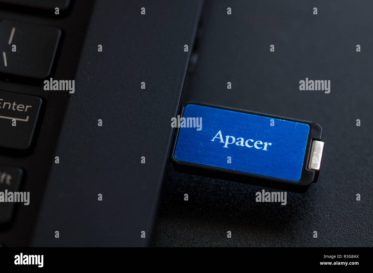 TIMISOARA, Romania - 11 Maggio 2017: Close-up di Apacer pen drive Foto Stock