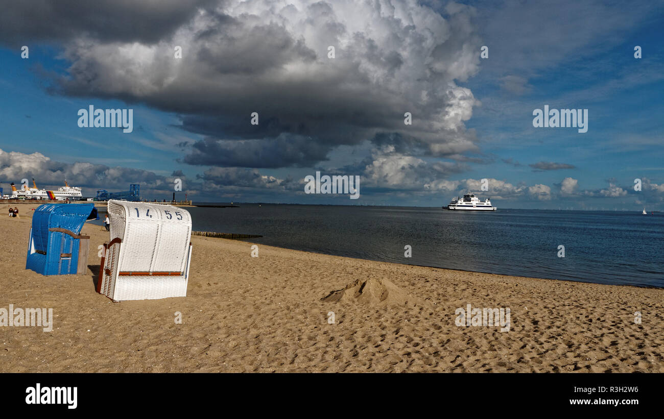 Spiaggia cesti sulla spiaggia di wyk su fÃ¶hr Foto Stock