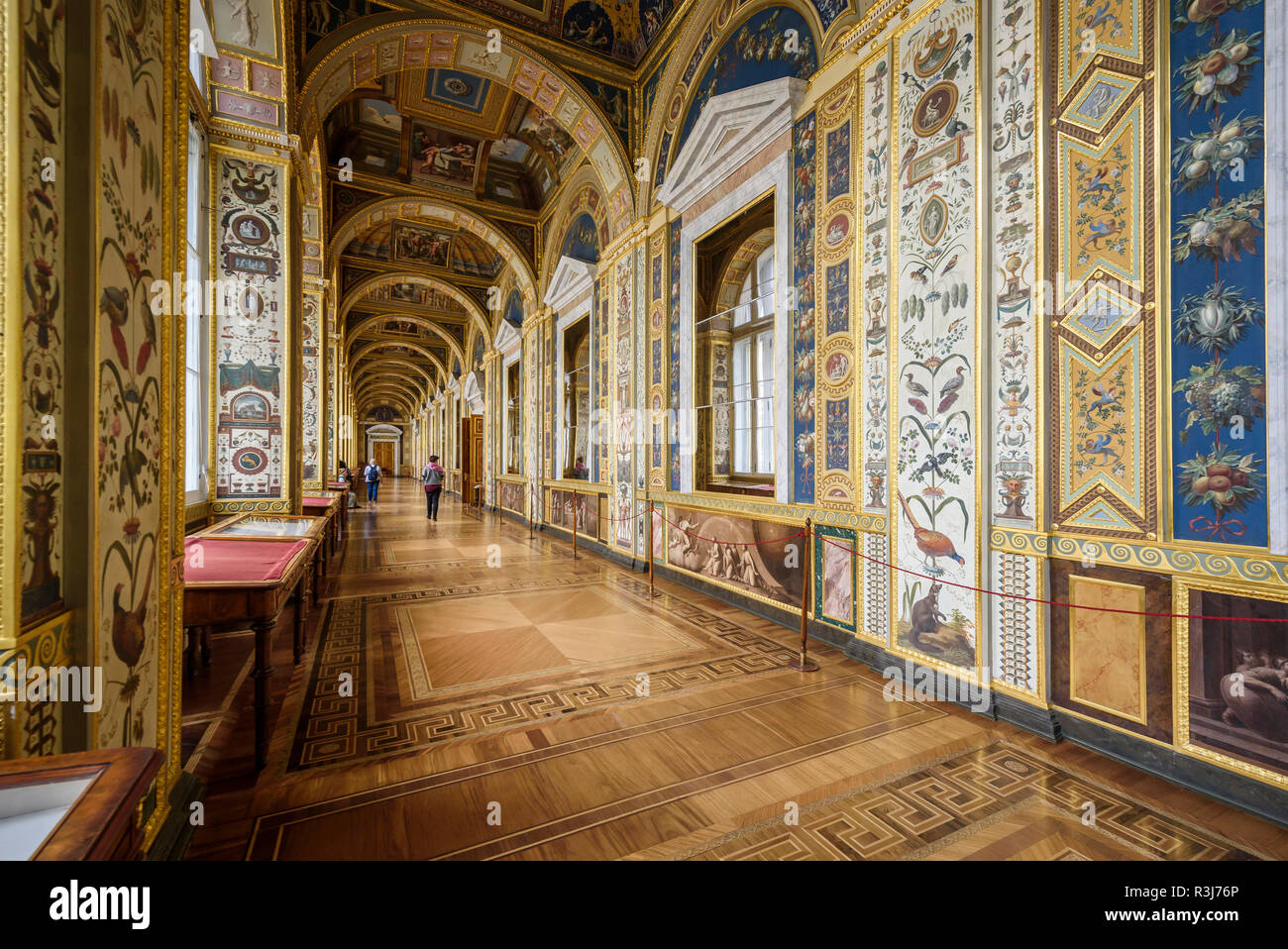 Interno, le Logge di Raffaello al Museo Hermitage, San Pietroburgo, Russia Foto Stock