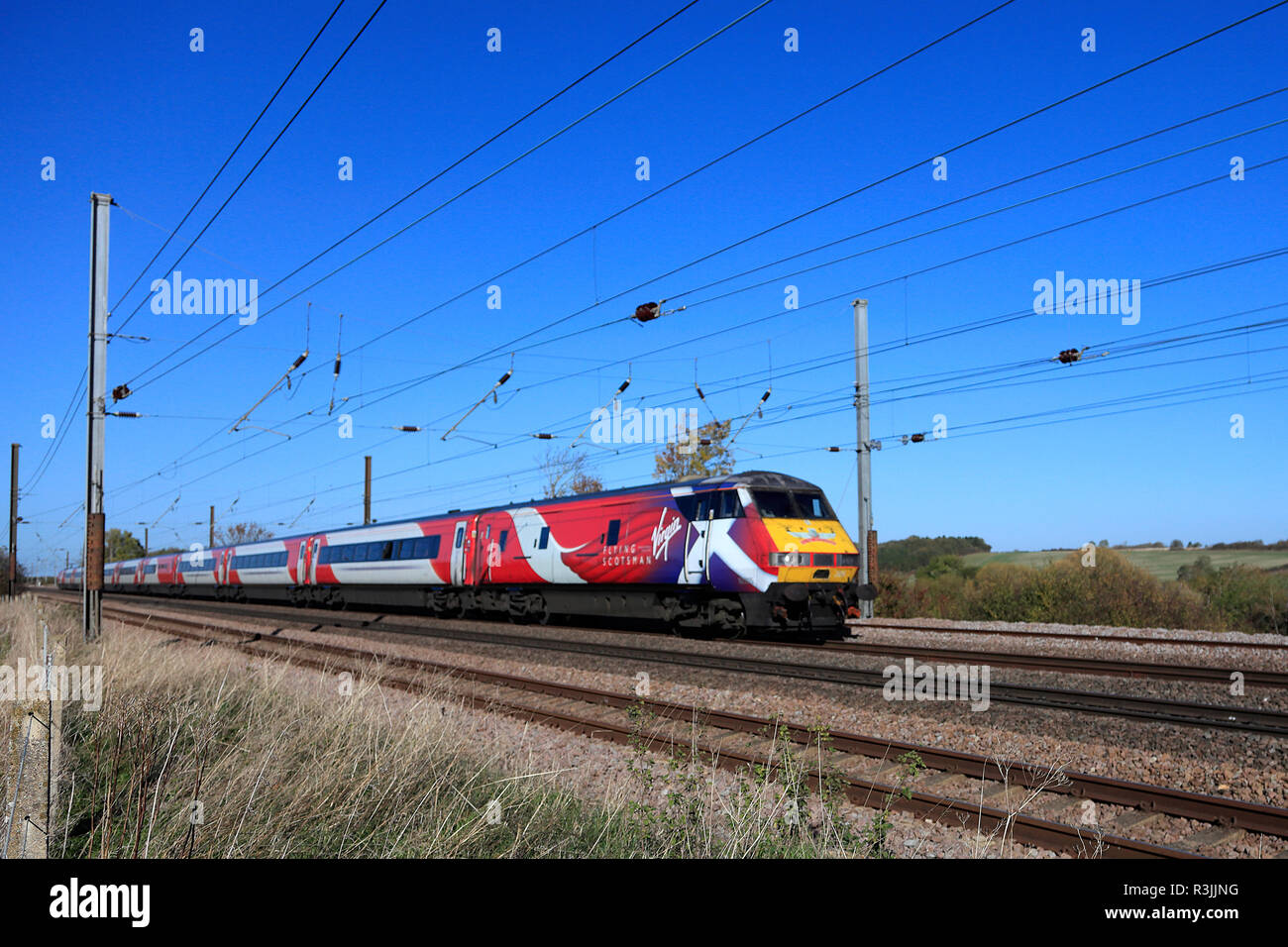 Treno LNER 82059, a Londra e a nord est della ferrovia, East Coast Main Line Railway, Peterborough, CAMBRIDGESHIRE, England, Regno Unito Foto Stock