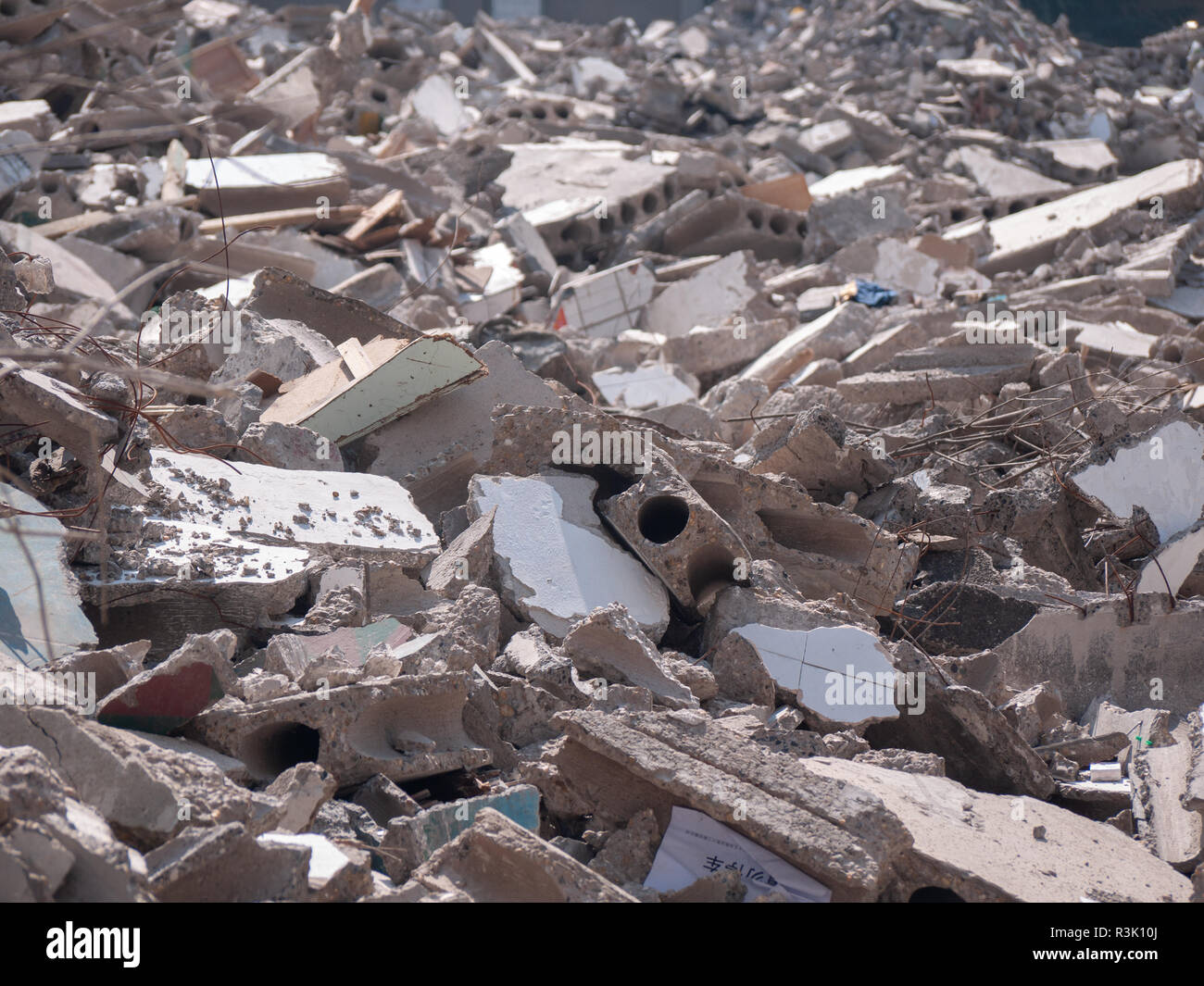 Macerie di distrutto/demoliti edifici in mattoni. Foto Stock