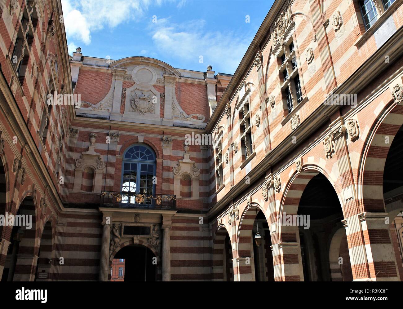 Cortile d'ingresso del Capitole di Tolosa, Haute Garonne, regione Occitanie, Francia Foto Stock