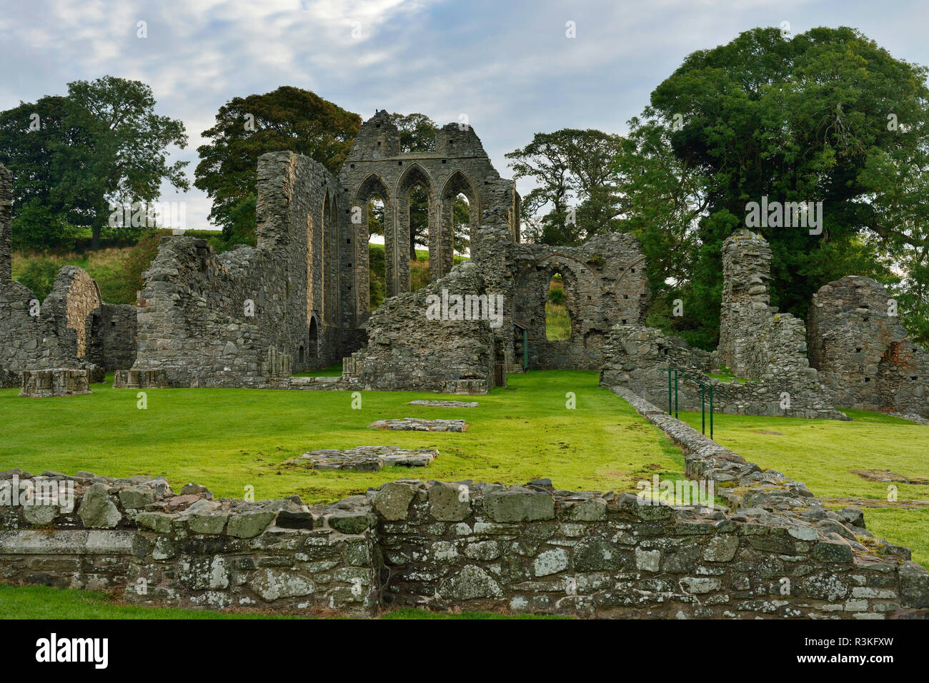 Irlanda, Ulster, County Down, Inch Abbey. Una posizione impostata per la serie TV Gioco di troni dove Rob Stark è dichiarato re del nord Foto Stock