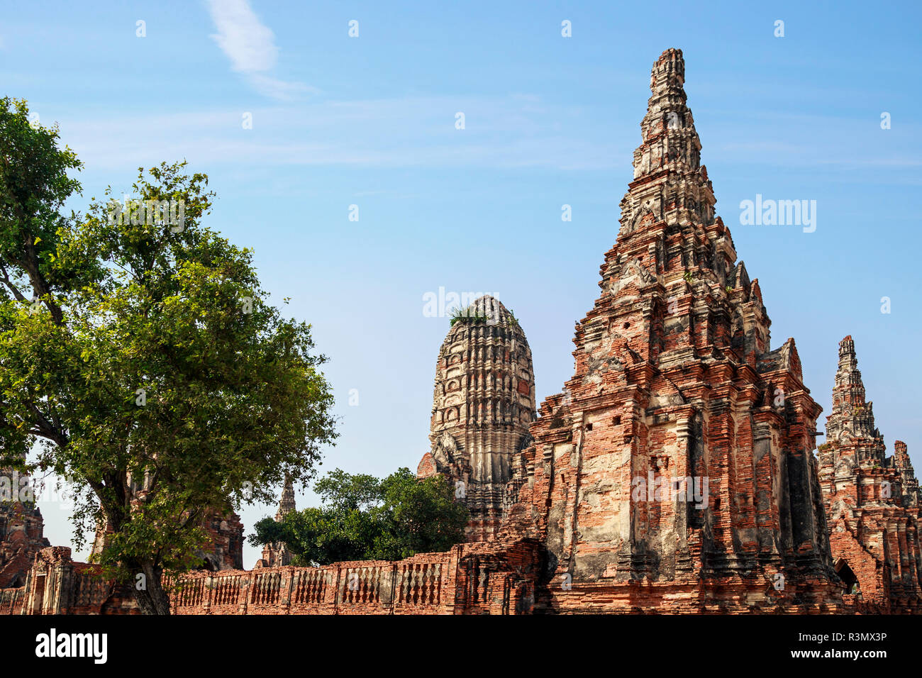 Ayutthaya, Thailandia. I templi di Wat Phra Mahathat Foto Stock
