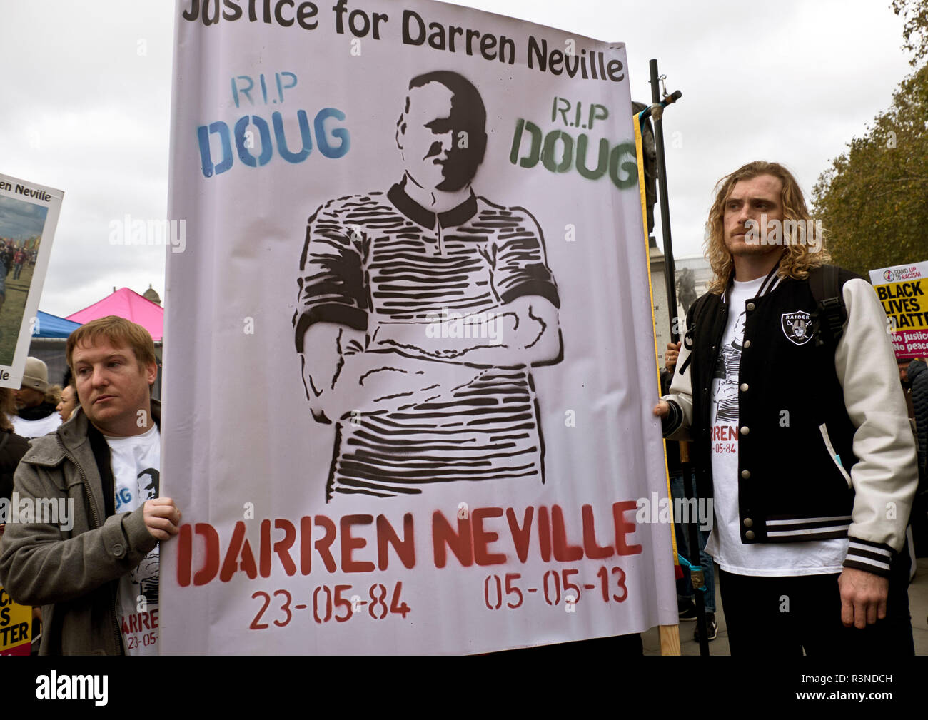 Ventesimo anniversario della processione annuale di "United familiari e amici in campagna". Il UFFC è una coalizione di persone uccise dalla polizia, nelle carceri, nei centri di detenzione per immigrati e detenzione e sicuro in ospedali psichiatrici. Foto Stock