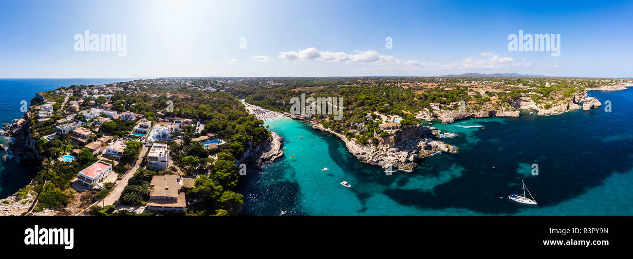 Isole Baleari Spagna, Mallorca, veduta aerea di Cala Llombards Foto Stock