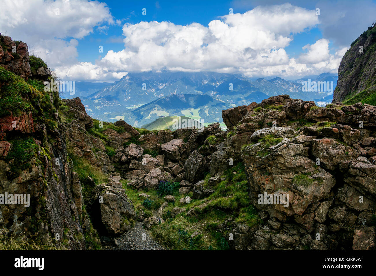 Bellissimo paesaggio con rocce di picco Wildseeloder sopra Fieberbrunn in Kitzbuhel Alpi, Tirolo, Austria Foto Stock