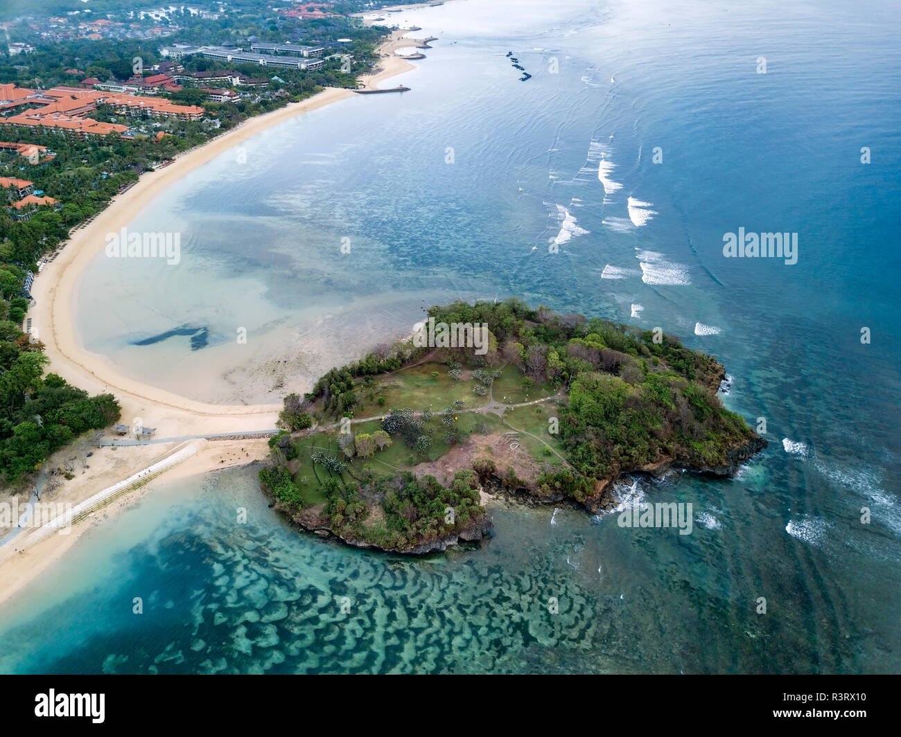 Indonesia, Bali, veduta aerea della spiaggia di Nusa Dua Foto Stock