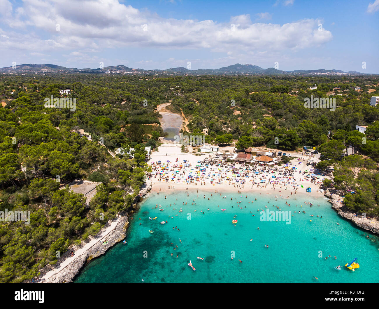 Isole Baleari Spagna, Mallorca, veduta aerea di Cala Mondrago e Playa Mondrago, Mandrago Natura Park Foto Stock