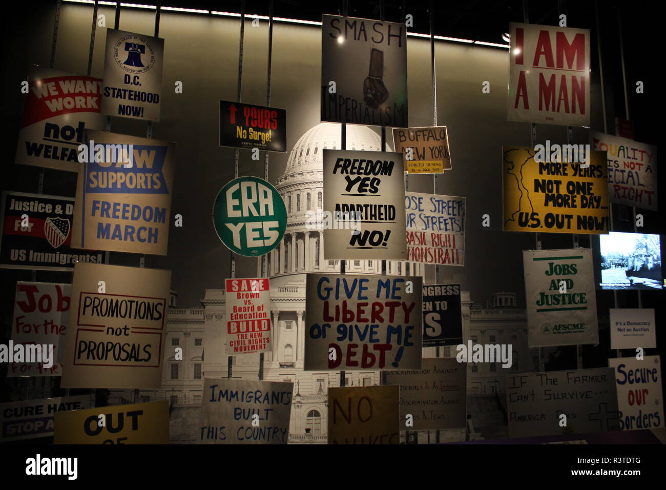 I diritti civili presentano presso lo Smithsonian, il Museo di Storia Americana, Washington DC Foto Stock