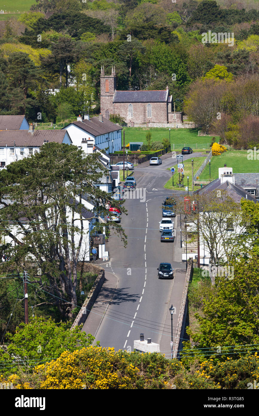 Regno Unito e Irlanda del Nord, nella contea di Antrim, Cushendun, elevati vista città Foto Stock