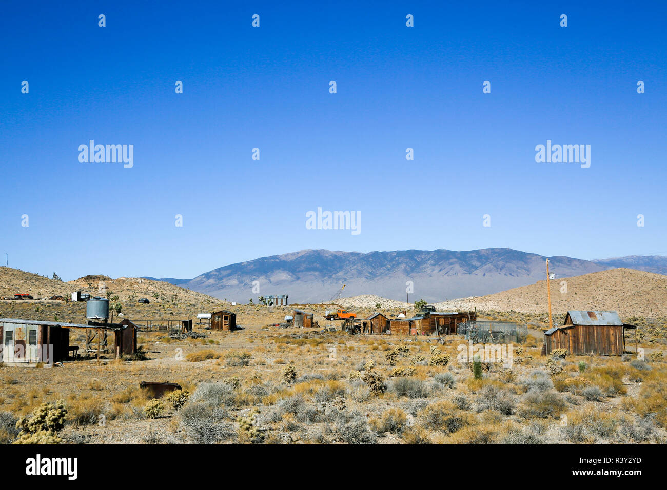 Paesaggio oltre la città abbandonate del punto d'oro, Nevada, STATI UNITI D'AMERICA Foto Stock