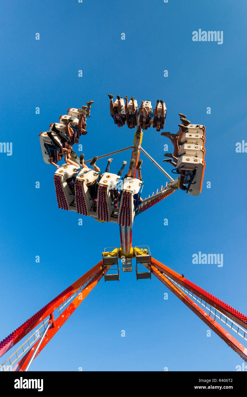 Stati Uniti d'America, Massachusetts, Cape Ann, Gloucester, San Pietro Fiesta, Italian-Portuguese comunità di pesca festival, Carnival ride chiamato Freak Out Foto Stock