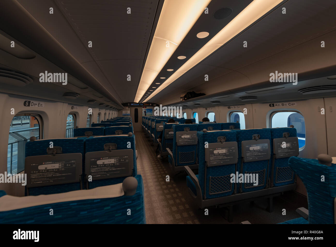 Fukuoka / GIAPPONE - luglio 1,2017: all'interno dell'alta velocità del treno bullet (Shinkansen) in Giappone. Foto Stock