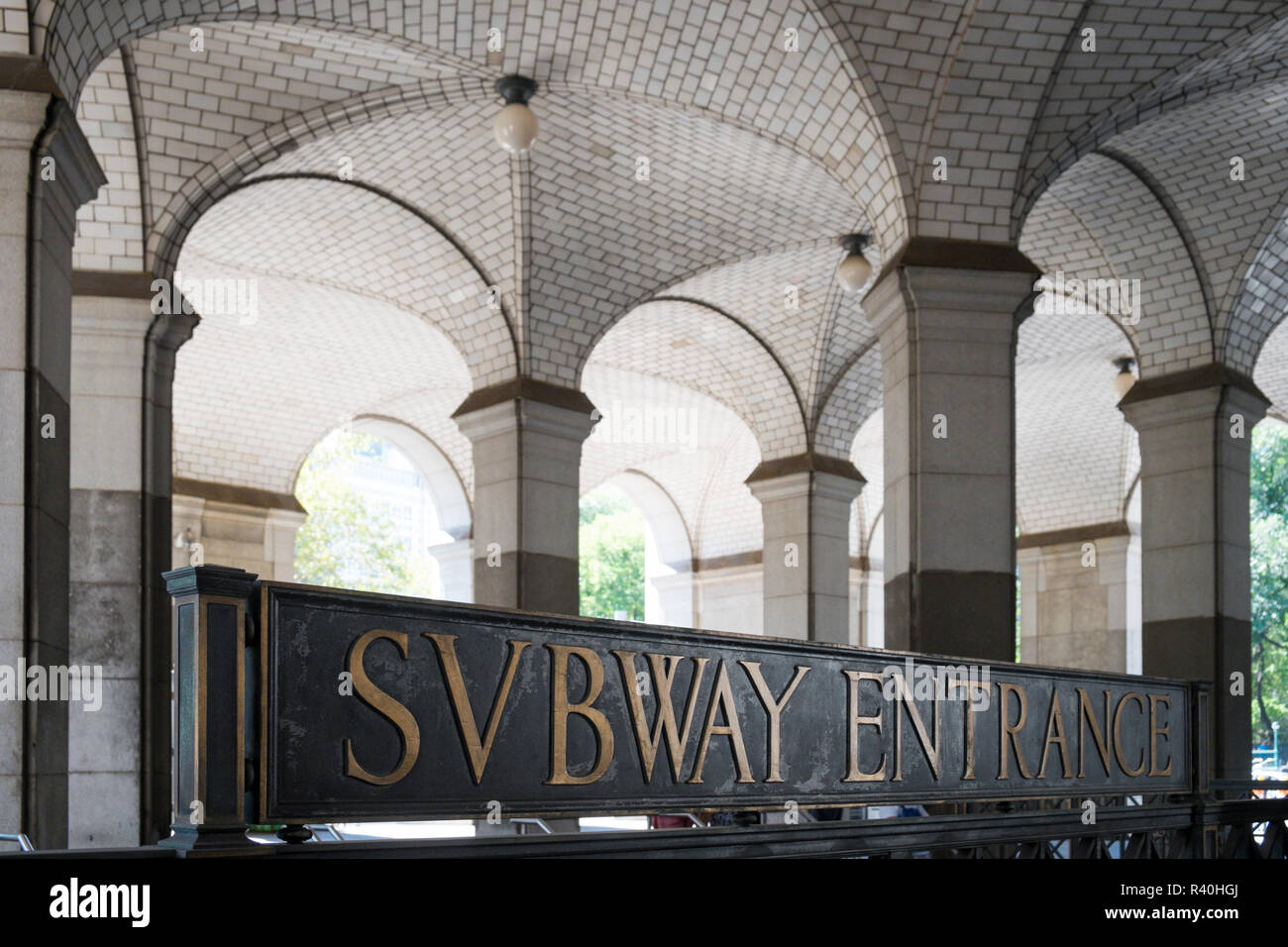 Ingresso della metropolitana di New York City, NY, STATI UNITI D'AMERICA Foto Stock
