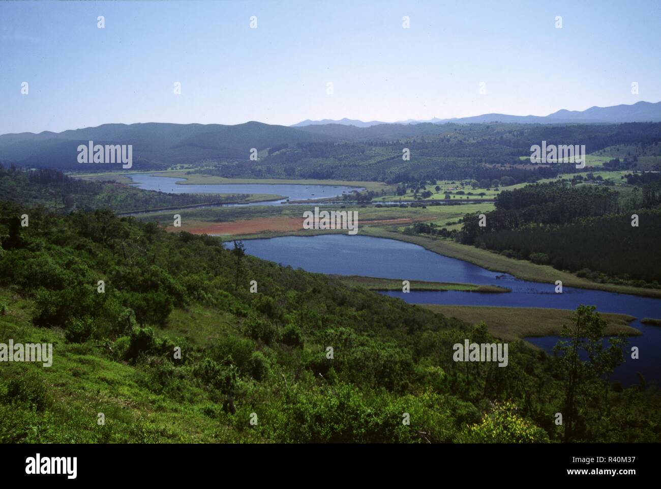 Laghi, montagne Outeniqua, Garden Route, Sud Africa Foto Stock