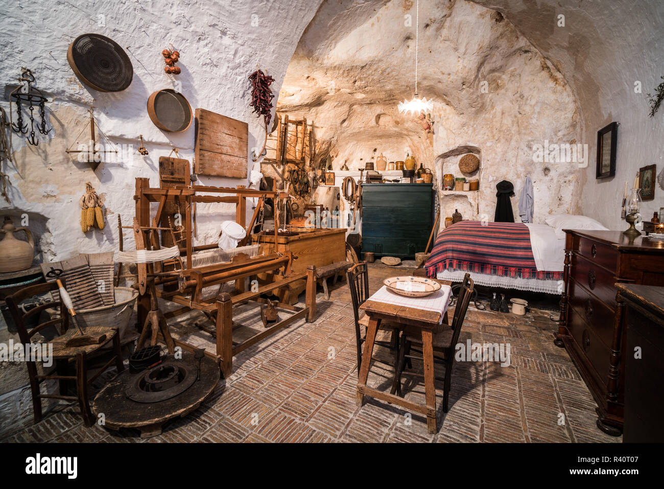 Casa Grotta di Vico Solitario, Matera, Italia, Europa Foto stock - Alamy