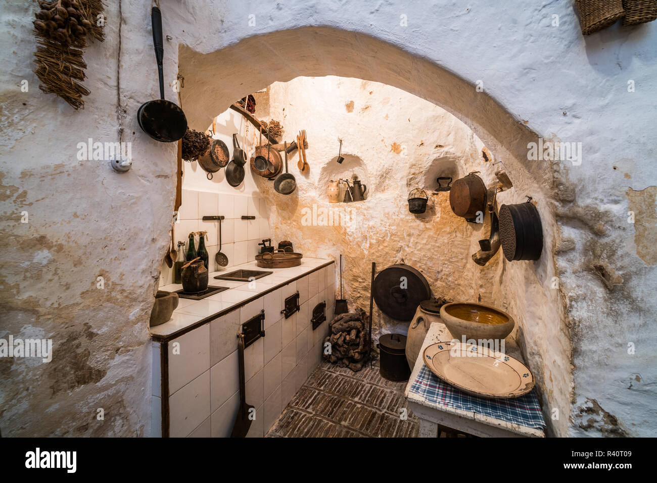 Casa Grotta di Vico Solitario, Matera, Italia, Europa Foto stock - Alamy