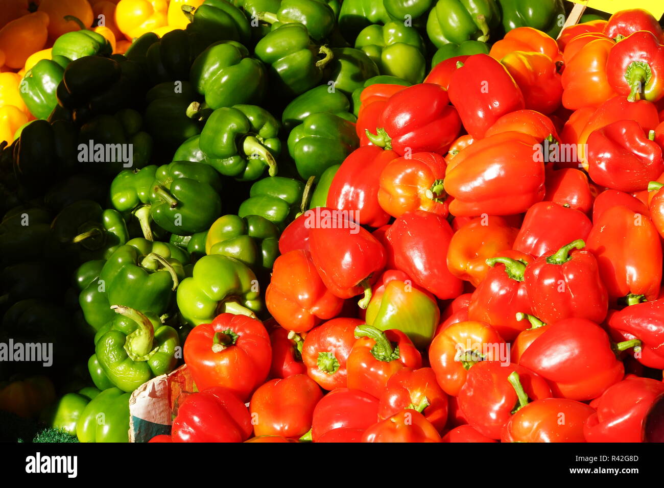 Mercato turco in maybachstrasse in neukÃ¶lln Foto Stock