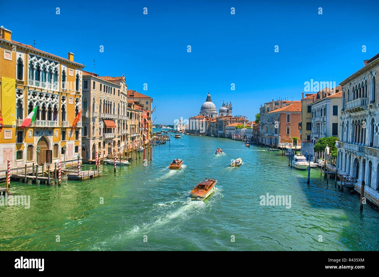 Splendida vista del Canal Grande e la Basilica di Santa Maria della Foto Stock